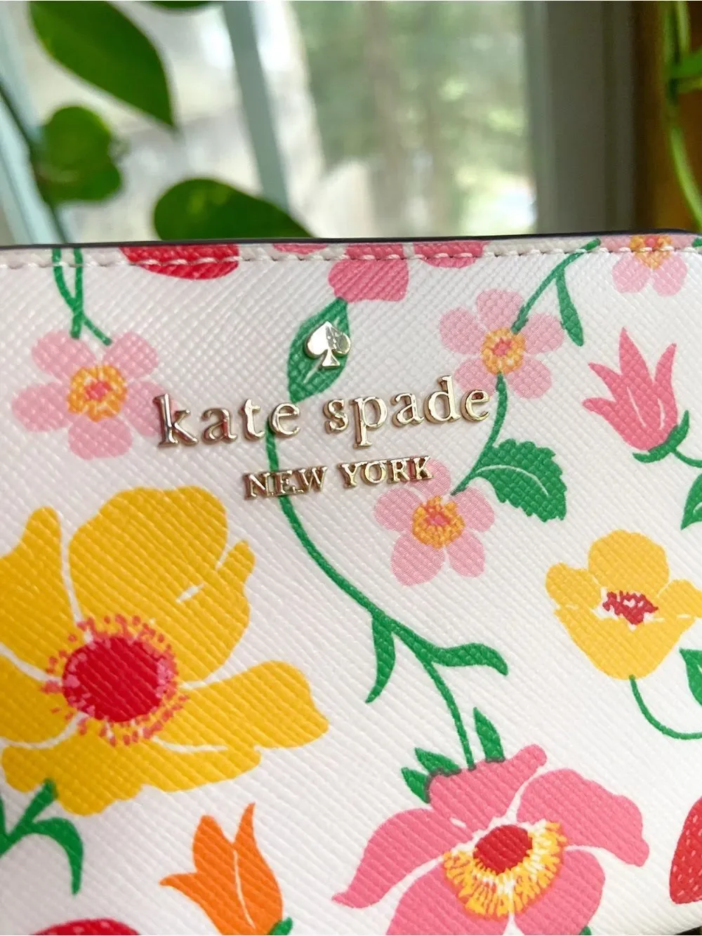 Kate Spade Madison Strawberry Garden Compact Bifold Wallet Whimsical Floral NWOT